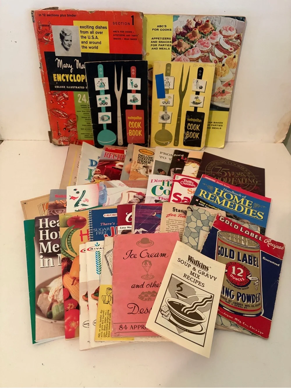 Vintage 30+ Miscellaneous Cookbooks & Booklets Large Lot Recipe Cook Book